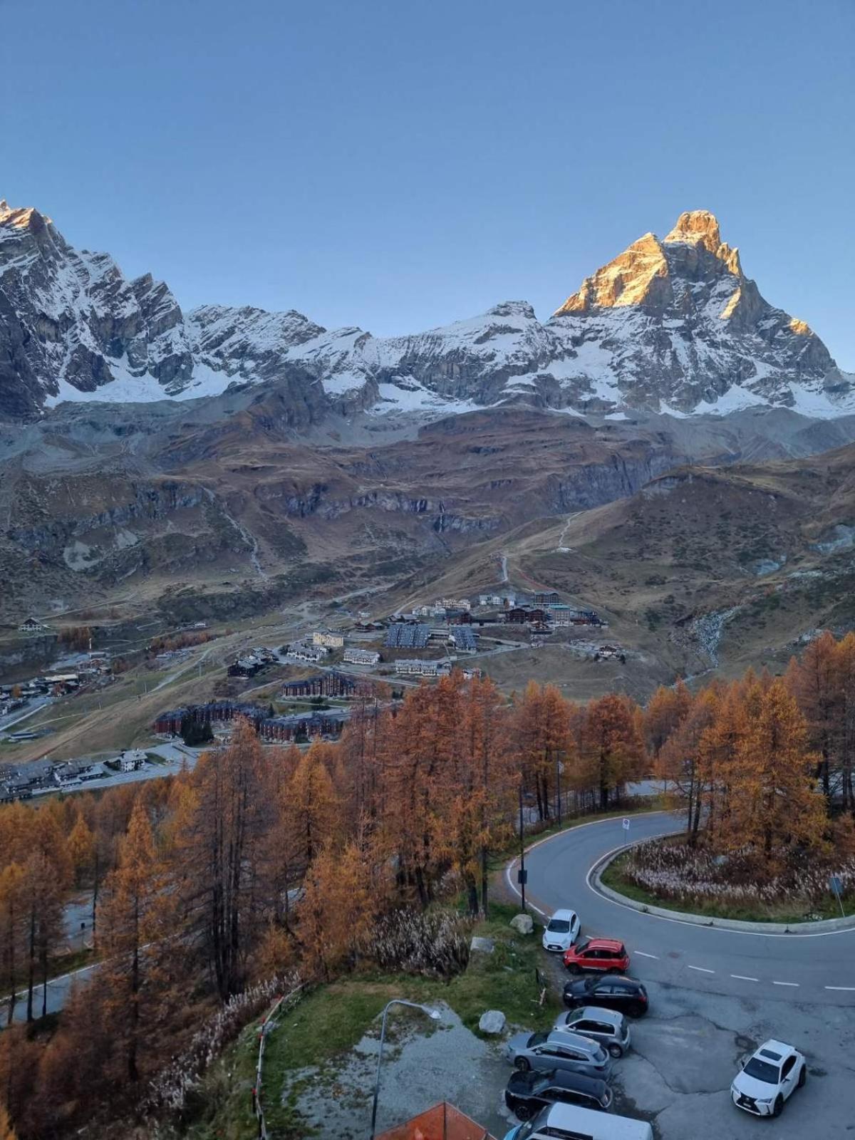 Erikzang - Cervinia Ski In Ski Out Apartments Бройл-Червиня Екстериор снимка